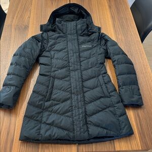 Marmot Black Women's Small Down Parka like New